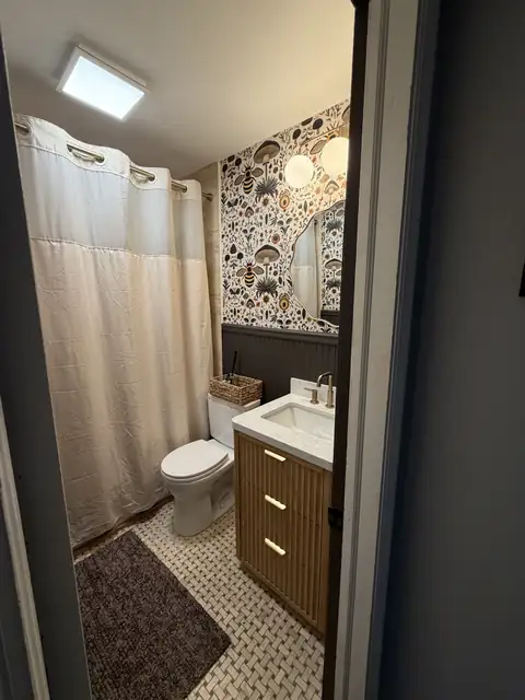 Bathroom Remodels - Bathrooms project by Tampa Handyman