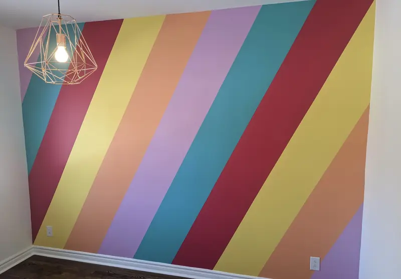 Bold diagonal interior painting accent wall by Tampa Handyman in Tampa FL