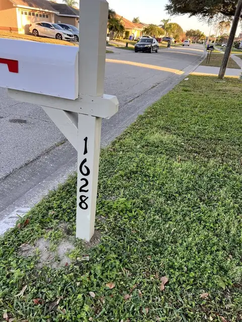 Mailbox Installation & Painting - Exterior project by Tampa Handyman